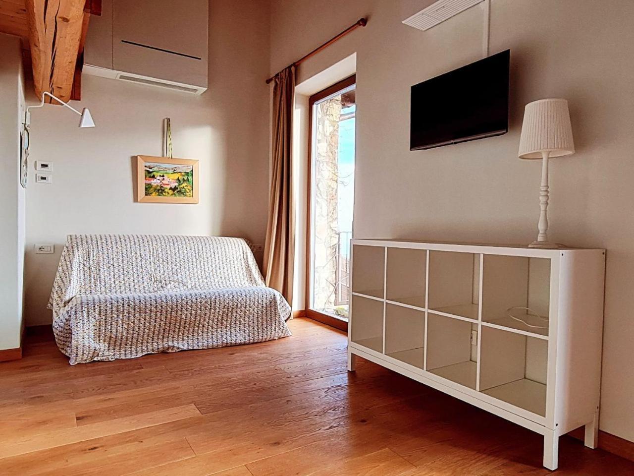 Agriturismo San Genesio Rovagnate Exteriör bild